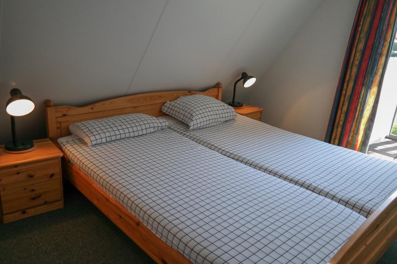 Anjum Marilu 6 Pers Allergy-Friendly House On A Typical Dutch Canal And Quiet Placeヴィラ エクステリア 写真